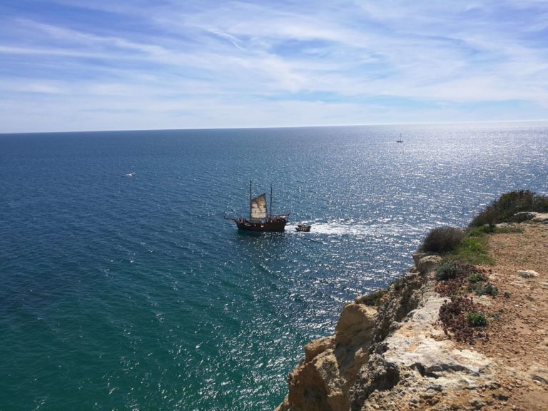 Carvoeiro attraction boat